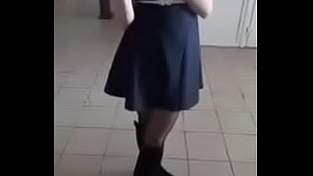 Video of schoolgirl showing her beautiful legs with uniform