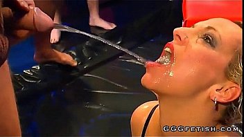 Blonde gets cumshot directly into the mouth