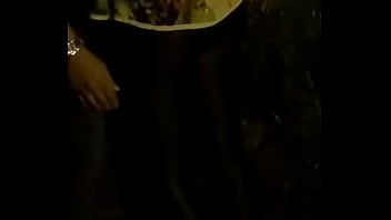 safadinhacasadapr sexlog, hotwife ganhando um amasso no meio da rua