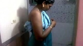 KOM-DESI- pregnant wife-bth -