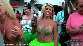 hot chicks showing tits on the streets of key west