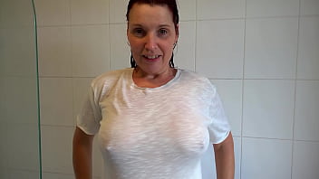 Join UK Milf Bettie Hayward As She Invites You Into Her Bathroom To Watch Her Take A Steamy Hot Shower