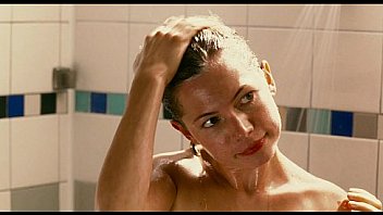 Sarah Silverman & Michelle Williams Shower Scene