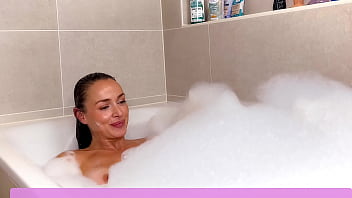 German escort Student teen try masturbation in the bath