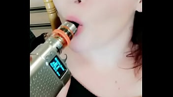 Vaping kos it reminds me of cum play