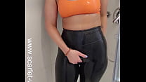 amateur big ass babe in sports bra and yoga pants masturbates in shower short version